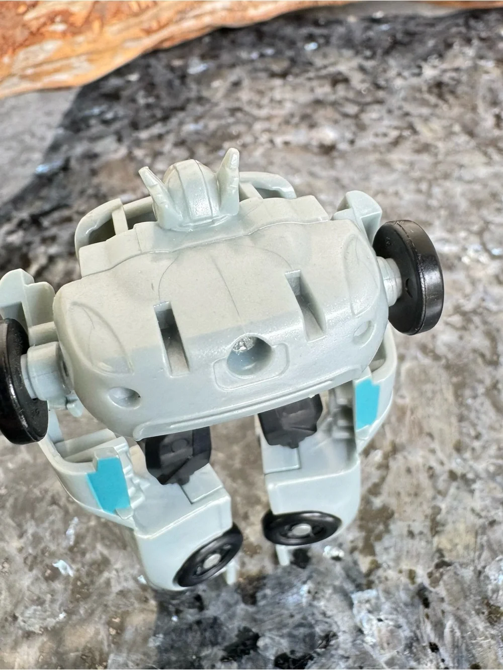 Transformers 2007 Movie Autobot Jazz Legends Class 3” Action Figure Hasbro